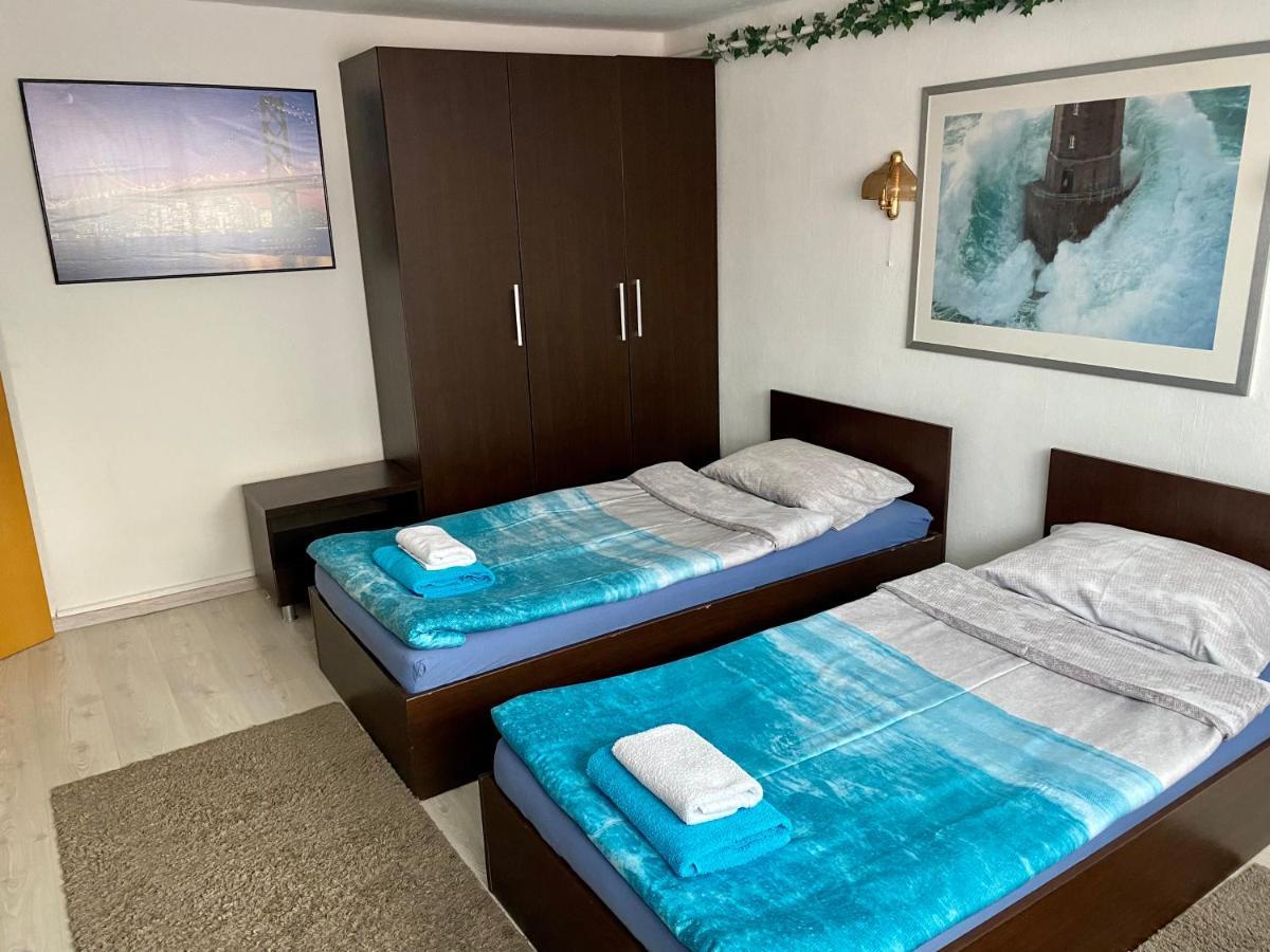 新乌尔姆 Riedwirtshaus汽车旅馆 外观 照片